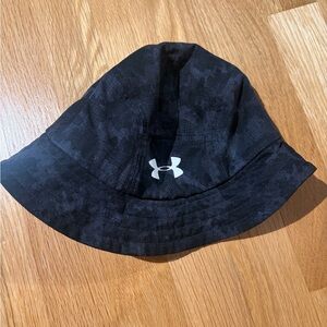 Under Armour Kids Black Bucket Hat